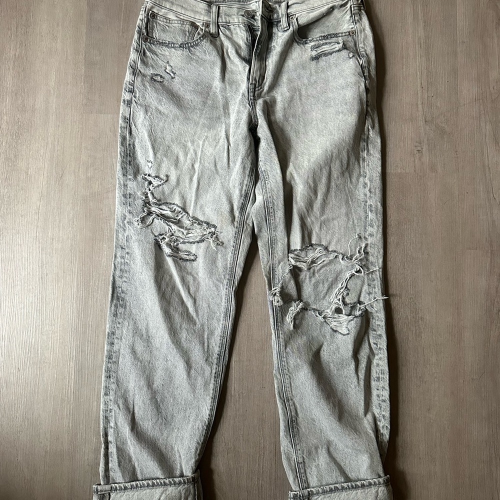 American Eagle Outfitters Distressed Gray Jeans